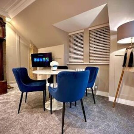 Treat Yourself To Luxury & Style Инвернесс Экстерьер фото