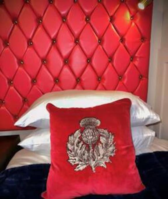 Treat Yourself To Luxury & Style Инвернесс Экстерьер фото